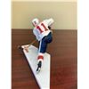 Image 2 : Adjustable Posing Figure- Hockeys Mark Messier