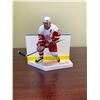 Image 1 : Adjustable Posing Figure- Hockeys Chris Chelios