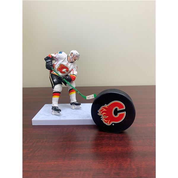 Adjustable Posing Figure and Puck- Hockeys Dion Phaneuf