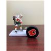 Image 1 : Adjustable Posing Figure and Puck- Hockeys Dion Phaneuf
