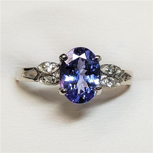 10K White Gold Tanzanite(1.1ct) Diamond(0.04ct) Claw Set, 1 Oval Mix Cut Tanzanite, 4 Diamonds(Si, G