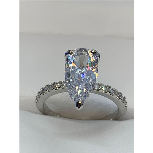 Pear Cut 1.1 Ct Solitaire Gemstone Ladies engagement Ring Size 7