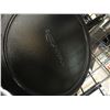 Image 2 : AmazonBasics Pre-Seasoned Cast Iron Skillet Pan