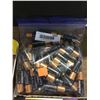 Image 1 : Duracell AA Batteries