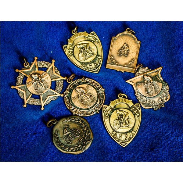 GROUP OF 7 VINTAGE 1930'S ALBERTA AWARD MEDALS