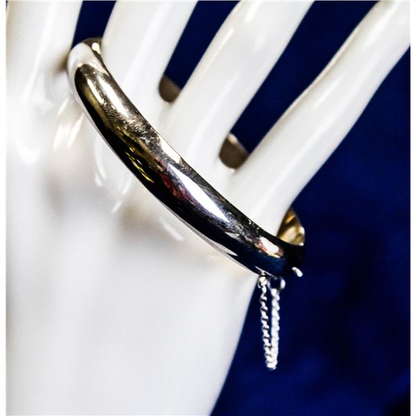 2.5'' DIAMETER .925 STERLING SILVER BRACELET