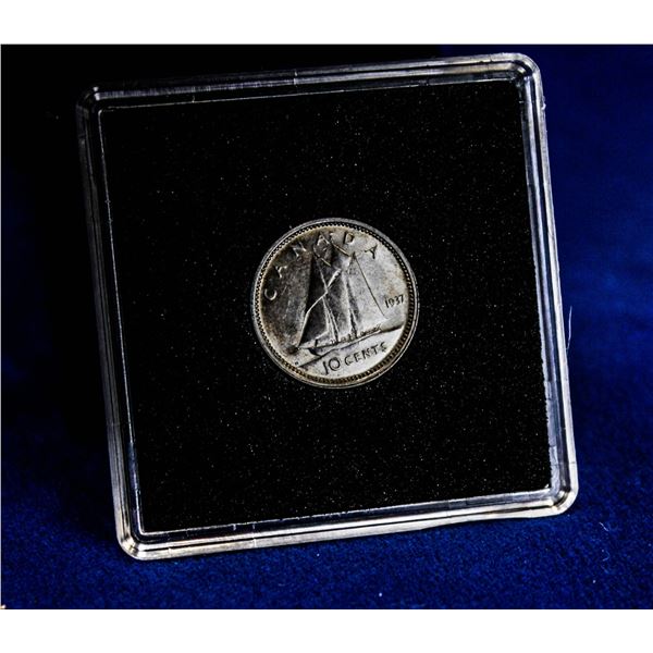 EF-ABOUT UNCIRCULATED 1937 SILVER CANADA 10 CENT