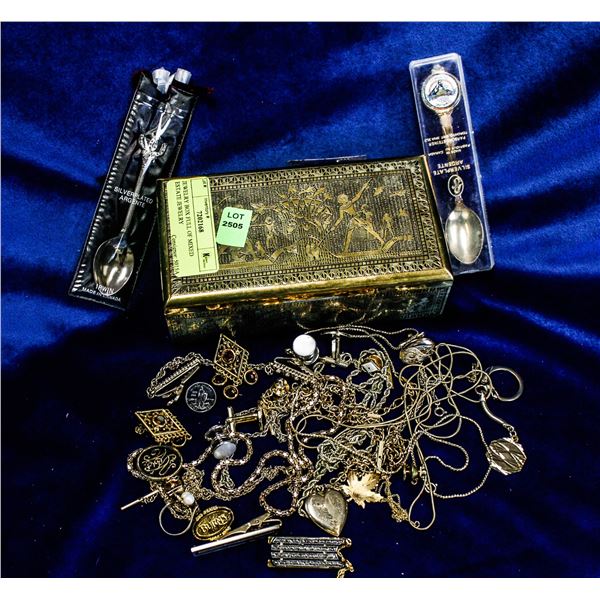 JEWELRY BOX FULL OF MIXED ESTATE JEWELRY