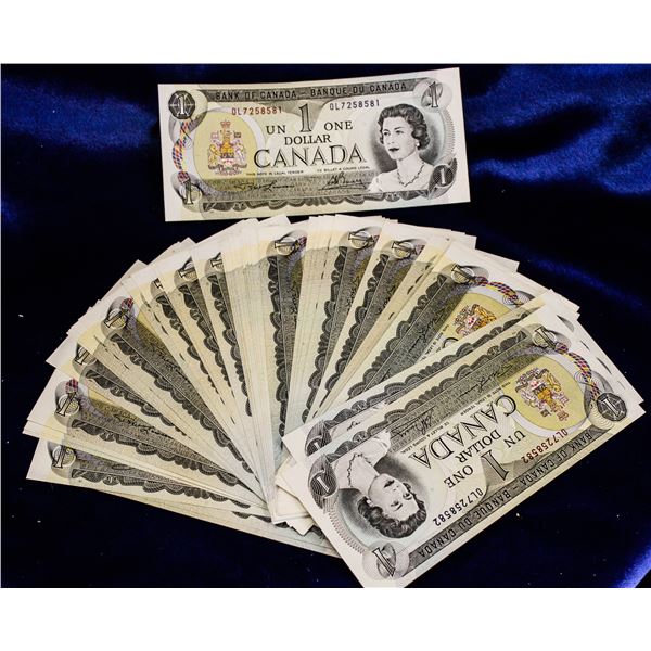 LOT OF 50 MIXED 1973 CANADA $1 BANKNOTES