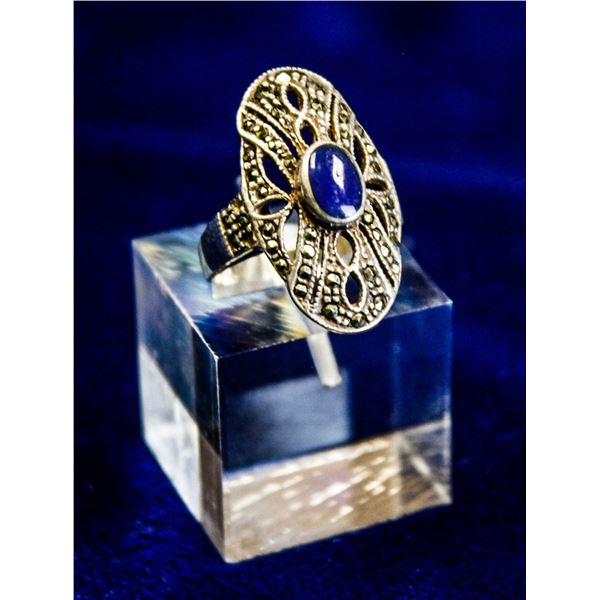 ANTIQUE STERLING SILVER RING WITH MULTIPLE INSET S