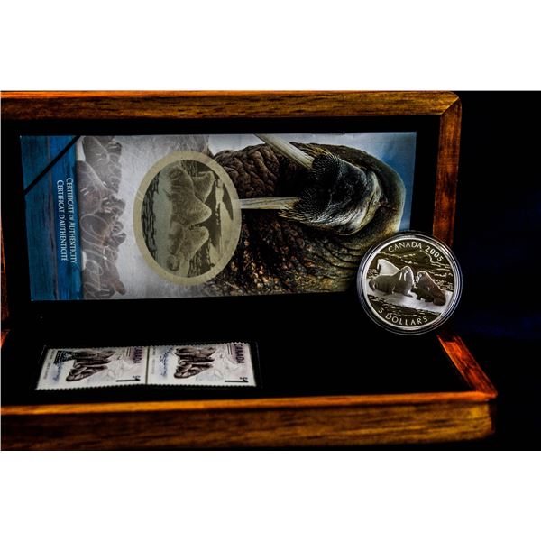 2005 .9999 SILVER $5 WALRUS AND CALF COIN & STAMP