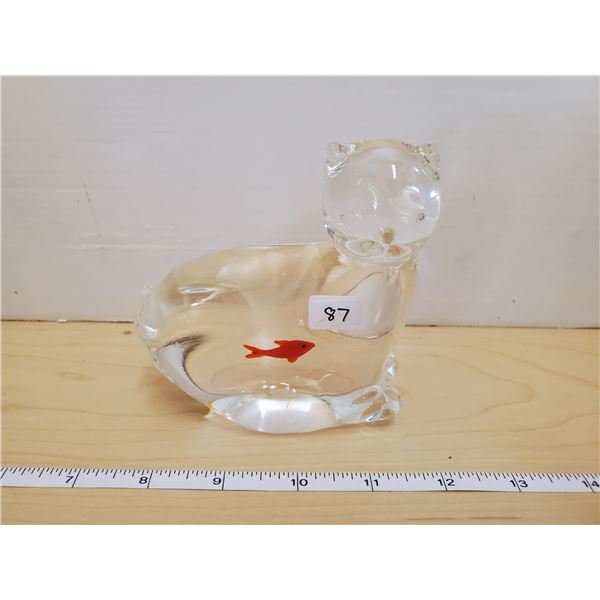 GLASS CAT W/ GOLDFISH PAPERWEIGHT