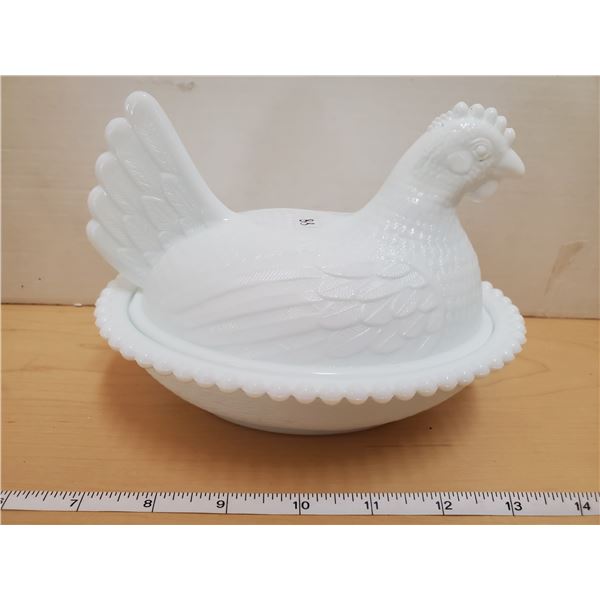 MILK GLASS HEN ON A NEST