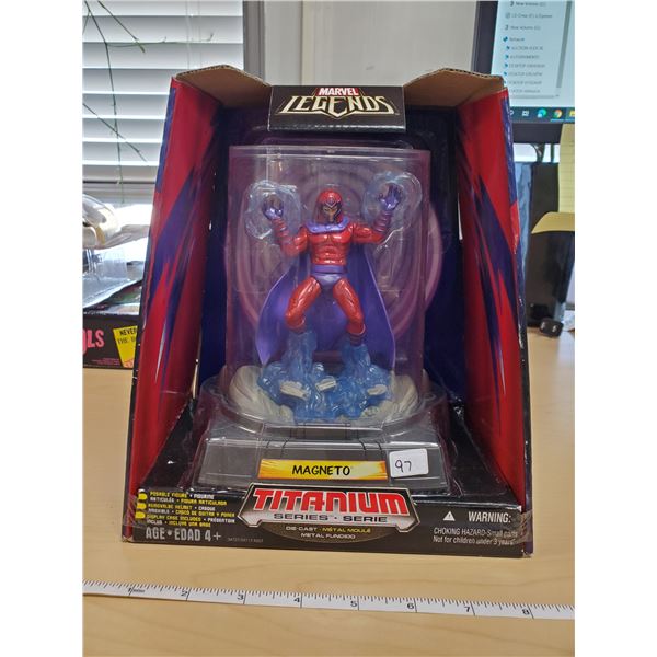 LARGE TITANIUM MAGNETO