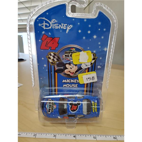 DIE-CAST MICKEY MOUSE NASCAR