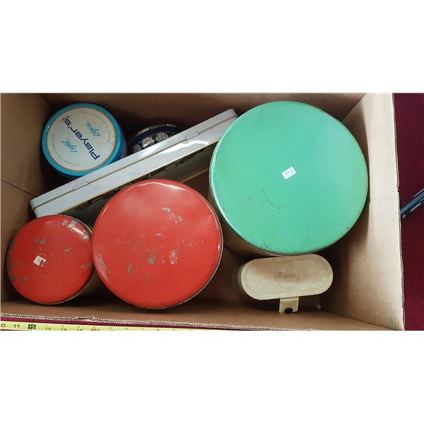 Lot of Vintage Tins
