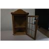 Image 2 : WOOD DISPLAY CABINET 23X14"