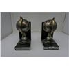 Image 1 : WORLD GLOBE BOOK ENDS