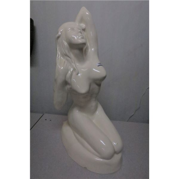 CERAMIC OUTDOOR STATUE 22X8" (2 SMALL CHIPS ON BOTTOM)