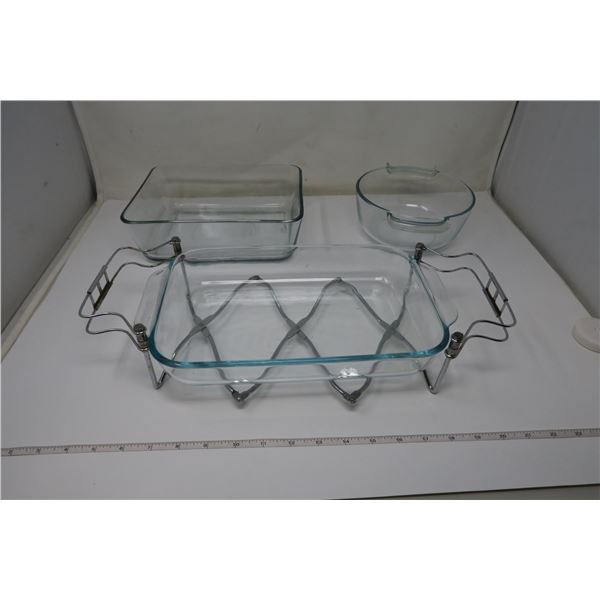 3 Pyrex Cookware with Rack