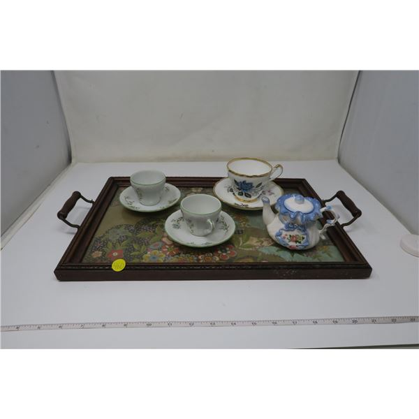 Tea Set with Tray and 3 Cups/Plates - Made in Japan
