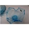 Image 7 : 3 x Blue Glass Pieces, 1 Made in Italy, 1 Blu Capri Seashell Serving Dish