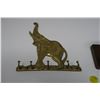 Image 3 : Brass Elephant Key Hanger and Brass Giraffe Statuete