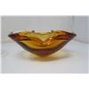 Image 3 : 2 pieces yellow heavy glass - 1 bubble glass