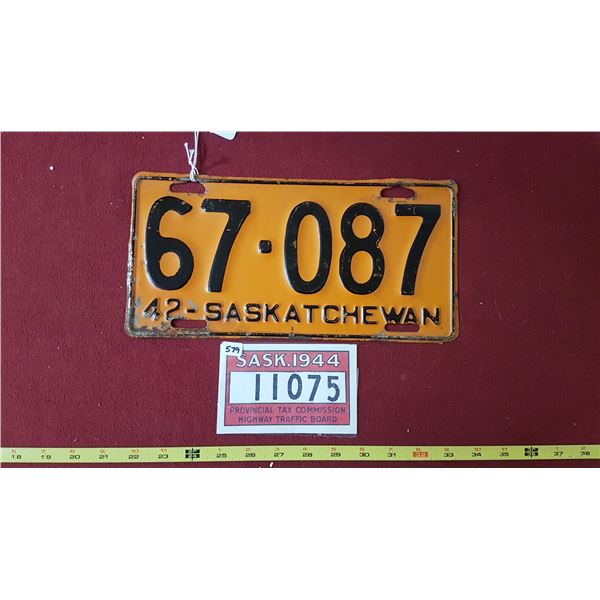1942 SK Licence Plate & 1944 Replica Plate