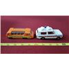 Image 1 : Corsi Mini Bus & Range Rover Toys