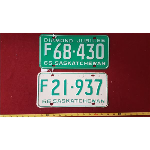 SK Farm Licence Plates 1965 & 1966