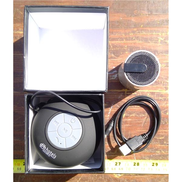 2 Bluetooth Speakers (Drivers & d3 Hotels)