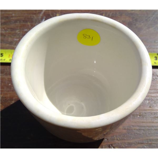 1 Sovereign Potteries 3.5  Cup - Canada