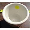 Image 1 : 1 Sovereign Potteries 3.5" Cup - Canada