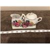 Image 1 : Vintage cream/sugar/tray set, stamped Japan, no chips - 3 photos