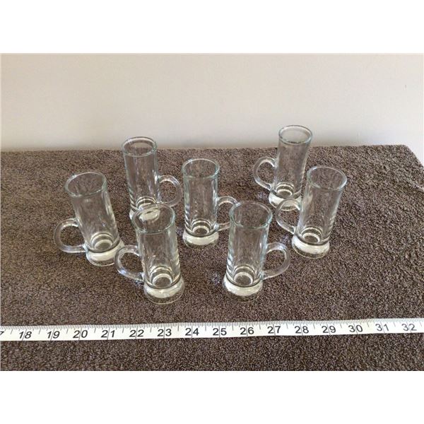 Set of 7 shot glasses - 2 photos