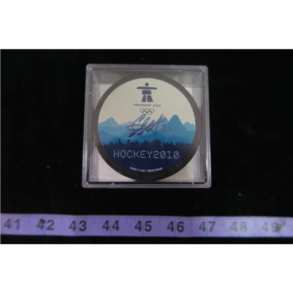 #1125 - 2010 Vancouver Olympics Eric Staal Autographed Puck & Case
