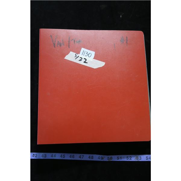 #1130 - Card Binder #1 >> 486 Vancouver Canucks & Toronto Maple Leafs Cards