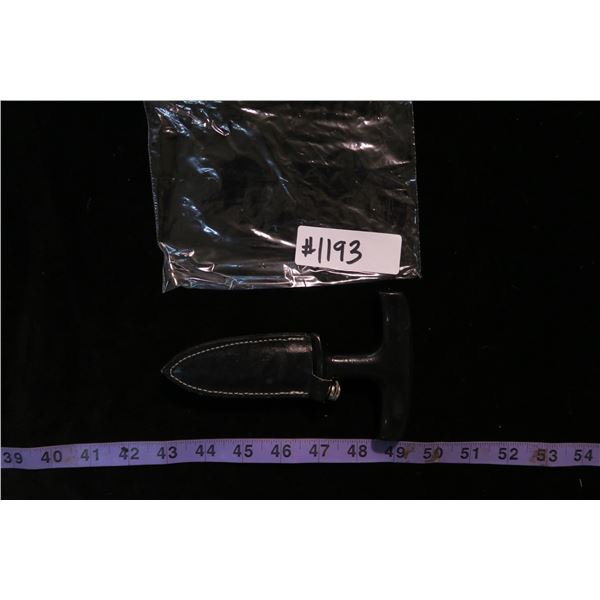 #1193 - Vintage Push Dagger with clip on sheath, nice solid handle