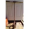 Image 1 : Post Hole Auger