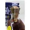 Image 3 : 1980 Crown Royale Canadian Wiskey 25oz Sealed Bottle