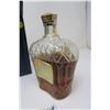 Image 7 : Seagram's Crown Royale Canadian Whisky 25oz Bottle (Unsealed-Over Half Full) with Box, Pouch and Nov