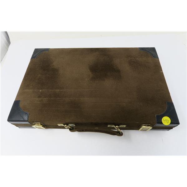Backgammon Suede Case Set