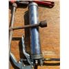 Image 2 : 2 Pipe Wrenches + Grease Gun