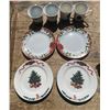 Image 2 : 4 sets of Christmas Dishes
