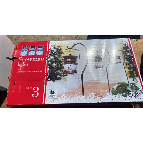 Set Of 3 Snowman With Shepherds Hook Mounting