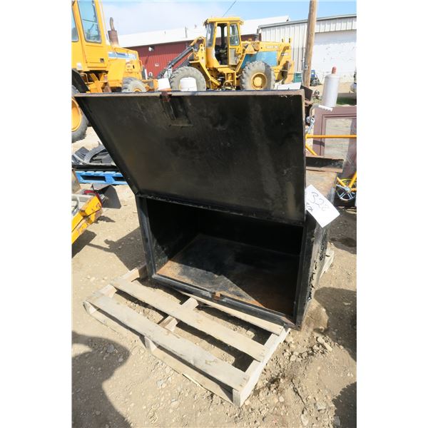 Metal Black Tool Lock Box 24"x36"x24"