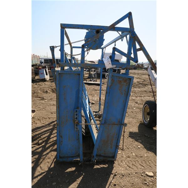 Livestock Squeeze Shoot with Headgate