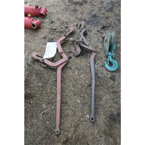 2 Chaint Tighteners and Snatch Block