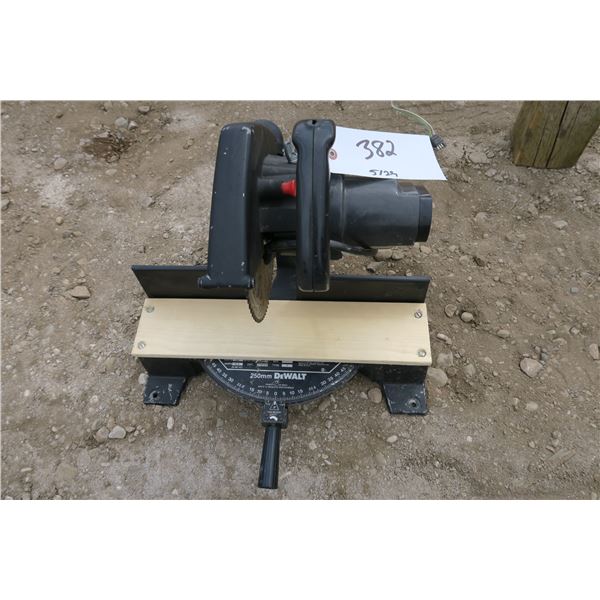 DeWalt 10" Mitre Saw